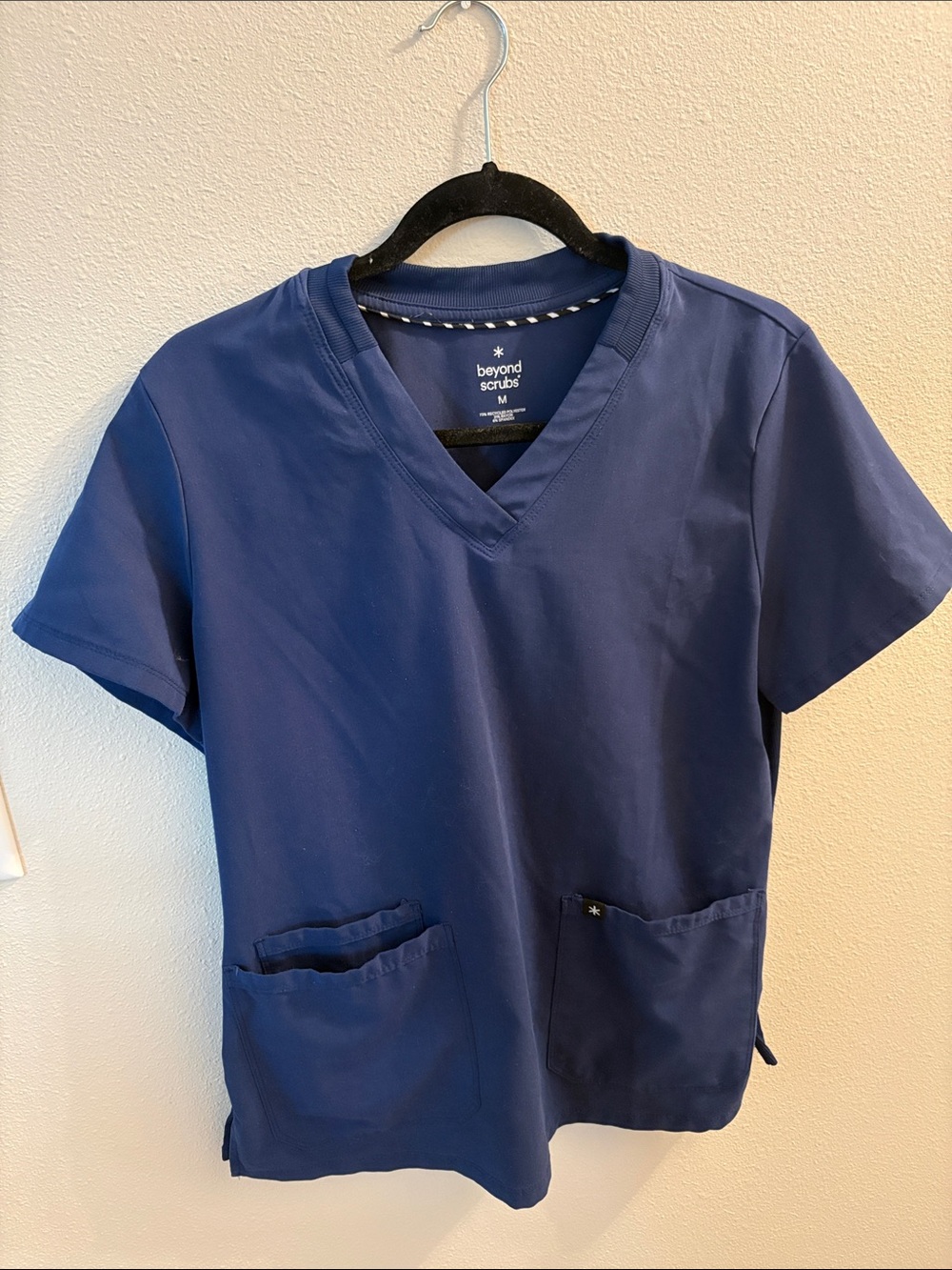 beyond scrubs Women's Navy V-Neck Scrub Top